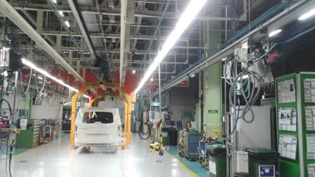 Trabajadores de la fábrica de Mercedes de Vitoria ganan un millón de euros en Euromillones: &quot;En shock&quot;