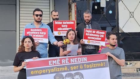 Denizler Diyarbakır’da anıldı: “Emperyalizme, savaşa, faşizme geçit yok”