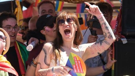 CSD Leipzig: "Wir bleiben hier!" Viele Tausend Menschen beim CSD Leipzig
