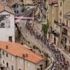 Italien-Rundfahrt: Massensturz beim Giro d'Italia - Ex-Sieger muss aufgeben