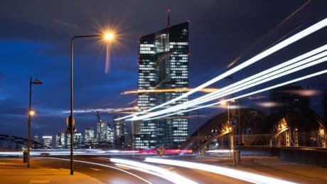 Leitzinsen: Europäische Zentralbank verlängert Zinspause