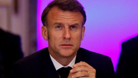 Les Ukrainiens ont la «lucidité de dire» qu'ils ne pourront pas reprendre tous leurs territoires, souligne Emmanuel Macron