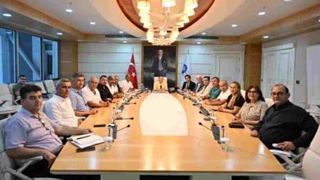 Başkan Vekili Özdemir STK ve muhtar temsilcilerini ağırladı