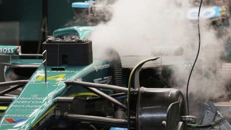 Fernando Alonso ya teme un Mundial sin puntos con Aston Martin: "Te consume por dentro"