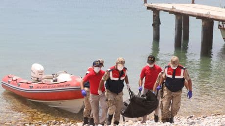 Sapanca Gölü'ne giren genç boğuldu