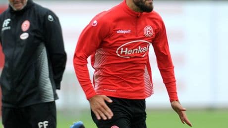 Wiedersehen am Samstag: Wofür Schalke-Stürmer Karaman der Fortuna und Ex-Trainer Funkel sehr dankbar ist