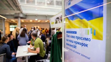 Ifo: Ukrainer finden Jobchancen laut Studie wichtiger als Sozialleistungen