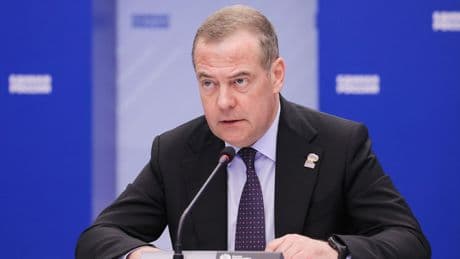 Russlands Ex-Präsident: Medwedew beantwortet Trumps Ultimatum mit Kriegsdrohung