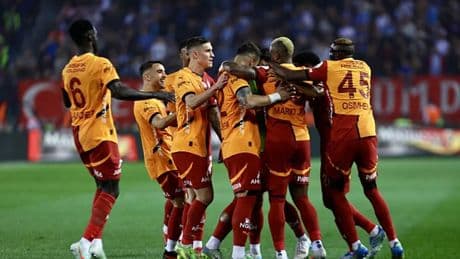 Galatasaray haftaya 1 puan alırsa şampiyon!