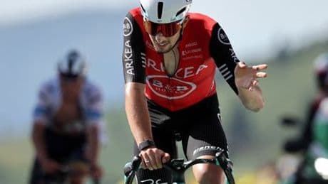 Radsport: Kevin Vauquelin übersteht Tour de France und verletzt sich bei Unfall im Haushalt