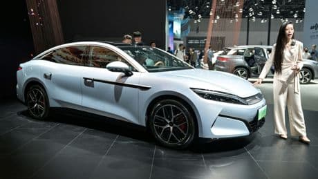 Le géant chinois de véhicule électriques BYD double son bénéfice au premier trimestre
