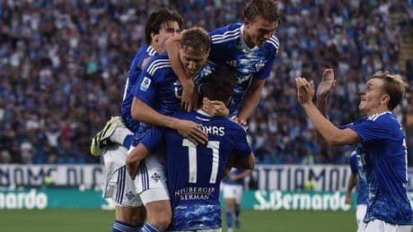 <p>Como show, Lazio travolta! Fiorentina beffata, il Cagliari pareggia nel recupero</p>