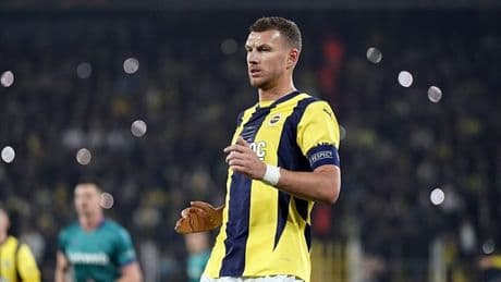 FENERBAHÇE HABERİ - Dzeko'ya sürpriz talip çıktı! Transfer kararı şaşırttı