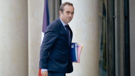 Sébastien Lecornu à Matignon, à la recherche d’une majorité gouvernementale
