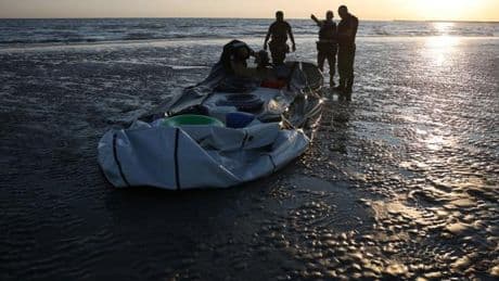 Trois migrants sont morts lors d’une tentative de traversée de la Manche, et trois personnes sont portées disparues après un autre accident maritime