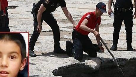 10 yaşındaki otizmli Onurcan her yerde aranıyor