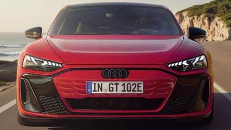 Audi e-tron GT quattro: debutta l’entry level della granturismo elettrica