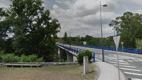 Pesar en Marín (Pontevedra) tras la muerte del joven de 16 años que se tiró al río Lérez desde un puente