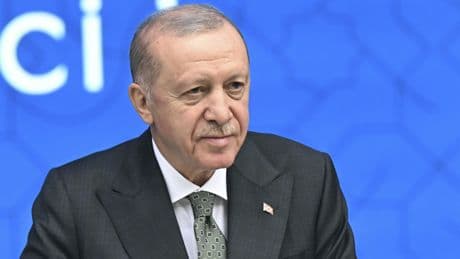 Cumhurbaşkanı Erdoğan, Azerbaycan temaslarını tamamladı, TUR ile yurda döndü