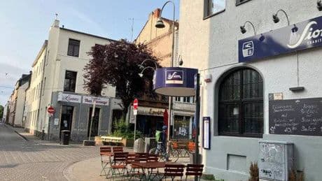 Bombenentschärfungen in Köln: Menschenleere Straßen – Evakuierung von mehr als 20.000 Menschen läuft