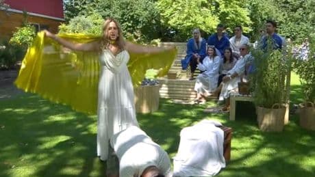 "Gänsehaut wegen Fremdscham": Zuschauer zerreißen "Fernsehgarten"-Show