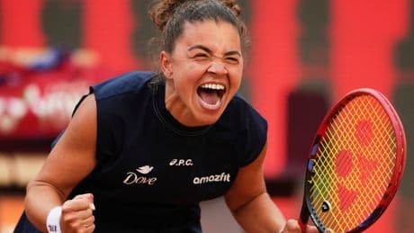 Jasmine Paolini becomes first home winner of Italian Open for 40 years