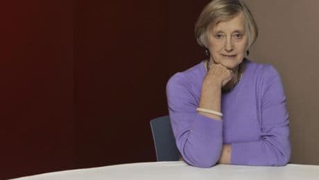 Muere Stella Rimington, la primera directora del MI5 e inspiración del personaje 'M' en la saga de James Bond
