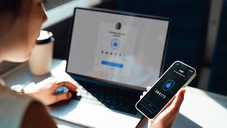 'Never' warning to everyone who uses online banking