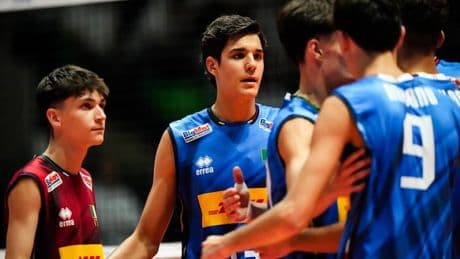 <p style="margin-bottom: 11px;"><span style="font-size: 11pt;"><span style="line-height: 107%;"><span style="font-family: Arial,sans-serif;">Mondiali U19: gli azzurri centrano i quarti di finale</span></span></span></p>