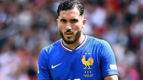 Manchester City, Lyon'un yıldızı Rayan Cherki'yi transfer ediyor!
