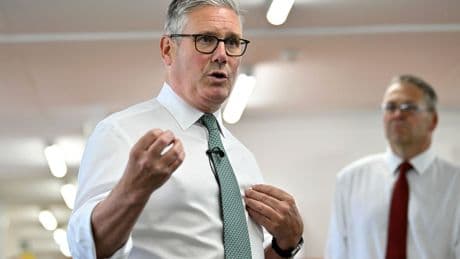 Minister rules out early election amid Government reshuffle