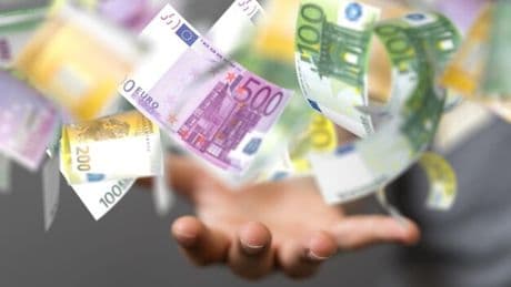 Sabadell y Logista pagan 444 millones en dividendos
