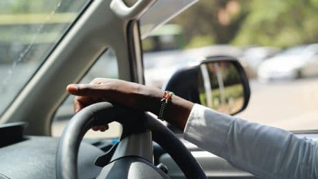 Autofahrer aufgepasst: Ab Dezember gelten auf deutschen Straßen neue Regeln