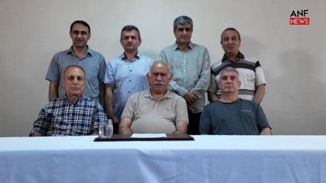 Öcalan'dan ‘tarihi çağrı’ iddiası: İmralı'dan yeni fotoğrafla servis edildi