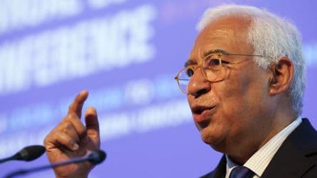 El presidente del Consejo Europeo dona 150.000 euros de un premio a la organización de la ONU para los refugiados en pleno desafío de Trump