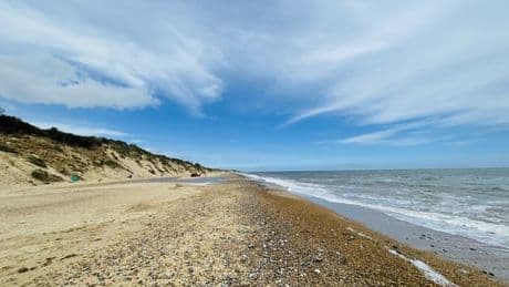 Hemsby Gap plane UPDATES: Major hunt launched as aircraft 'vanishes' after mayday call