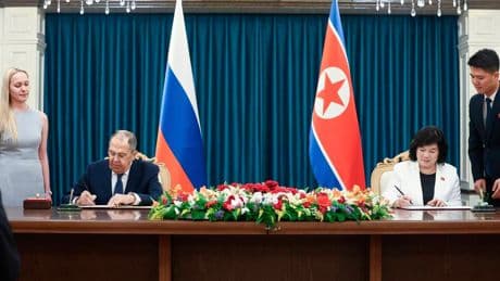 Krieg in der Ukraine: Lawrow: Nordkorea unterstützt Russlands Kriegsziele