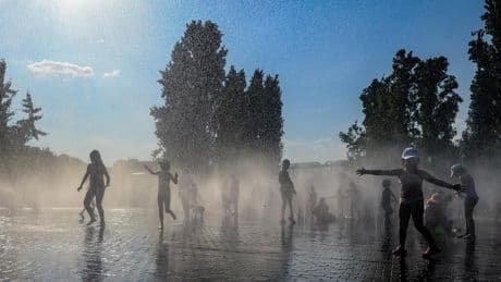 Otro inicio de semana de calor veraniego en amplias zonas del país