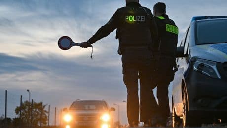 Innere Sicherheit: „Die Polizei in Deutschland müsste mindestens 20 000 Stellen mehr bekommen“
