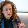 Comment parler de la mort aux enfants ? Les conseils de l’écrivaine et rabbin Delphine Horvilleur