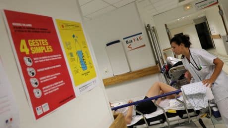 Canicule : aux urgences, plus de 100 passages par jour sont liés à la chaleur