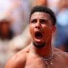 Roland-Garros. Perclus de douleurs, Arthur Fils « espère » pouvoir jouer son 3e tour contre Rublev