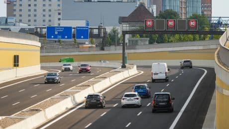 Berliner Stadtautobahn: Umstrittenes Teilstück der A100 in Berlin eröffnet