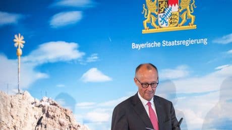 Kampf gegen die Steuerflucht: Merz für Aussetzung der globalen Mindeststeuer in Europa