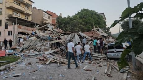 Noordwesten van Turkije getroffen door aardbeving