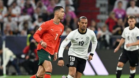 Portugal beginnt druckvoll, Ronaldo vergibt gute Chance