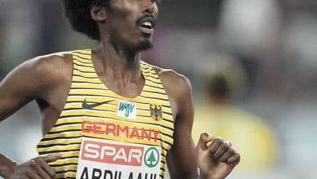 „Konnte es gar nicht realisieren“: Abdilaahi bricht 28 Jahre alten Leichtathletik-Rekord