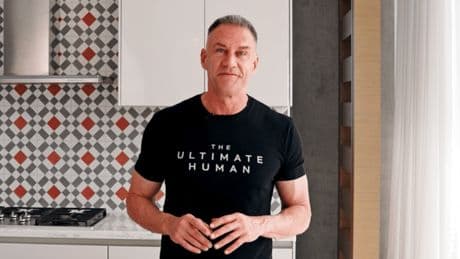 Gary Brecka, experto en longevidad: “Envejecer es la lucha contra la comodidad. Si no usamos los huesos, no se fortalecen; si no rompemos fibras, los músculos no crecen; y si no desafiamos el sistema inmune, se debilita”