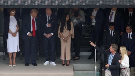 „Was ist los mit meinen ‚Jungs‘?“ Trump nimmt seine Generalstaatsanwältin Pam Bondi in Schutz