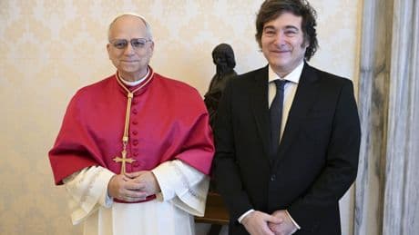 El Papa recuerda a Milei la importancia de la lucha contra la pobreza y podría visitar Argentina